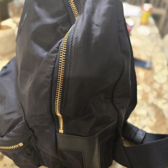 Tory Burch Midnight Blue Bag with Gold Details - Picture 6 of 7